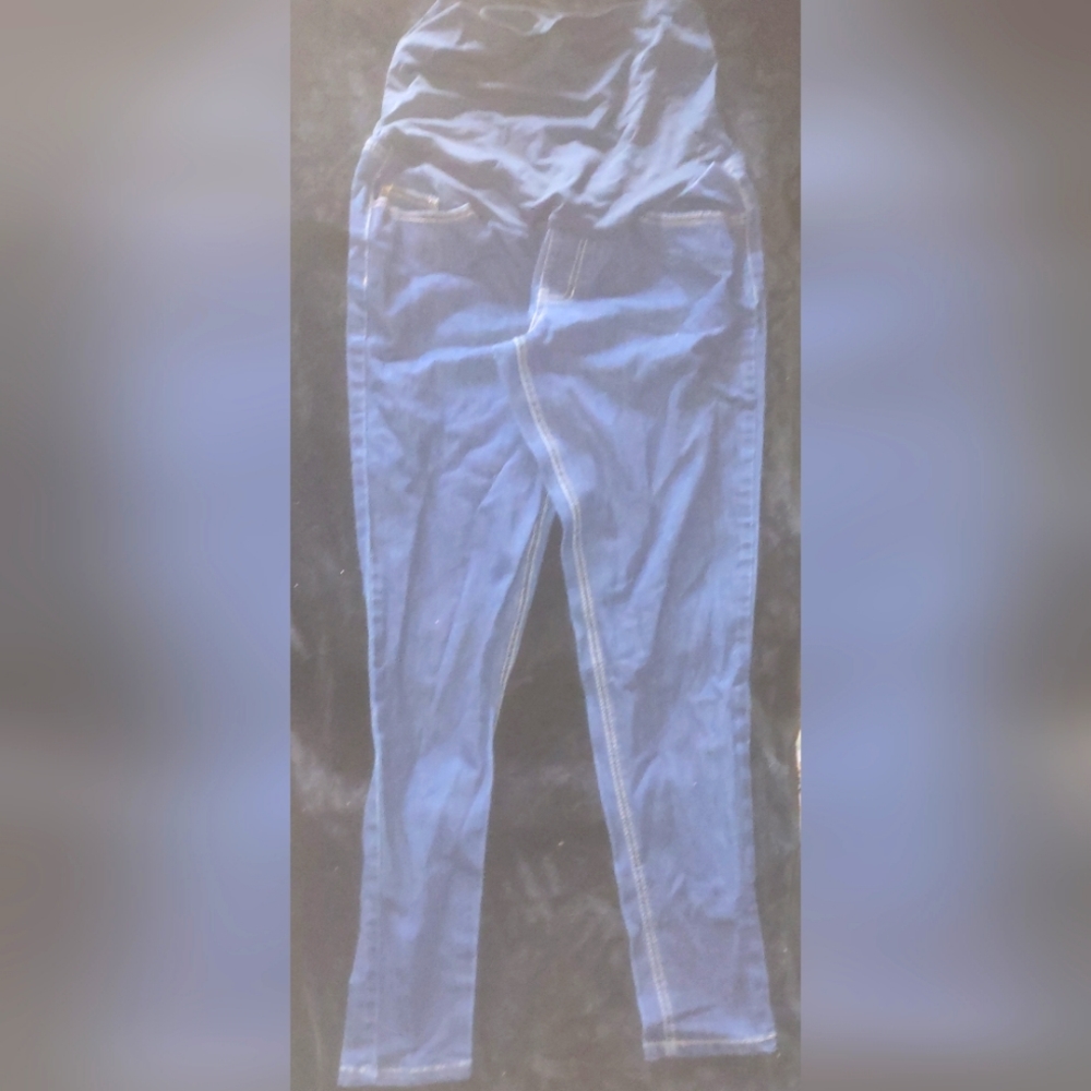 Time and Tru Maternity Skinny Jeans (M)